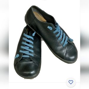 Mens shoes
